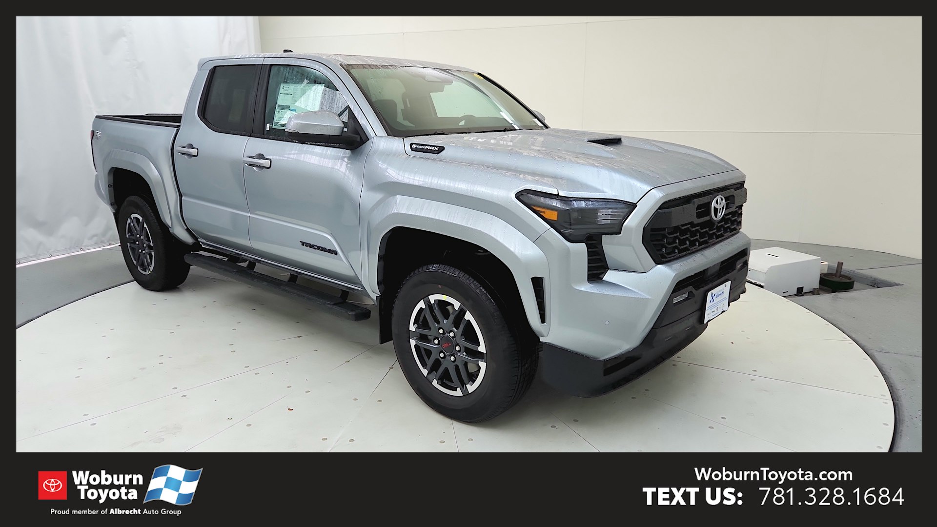 New 2024 Toyota Tacoma i-FORCE MAX TRD Sport i-FORCE MAX 4X4