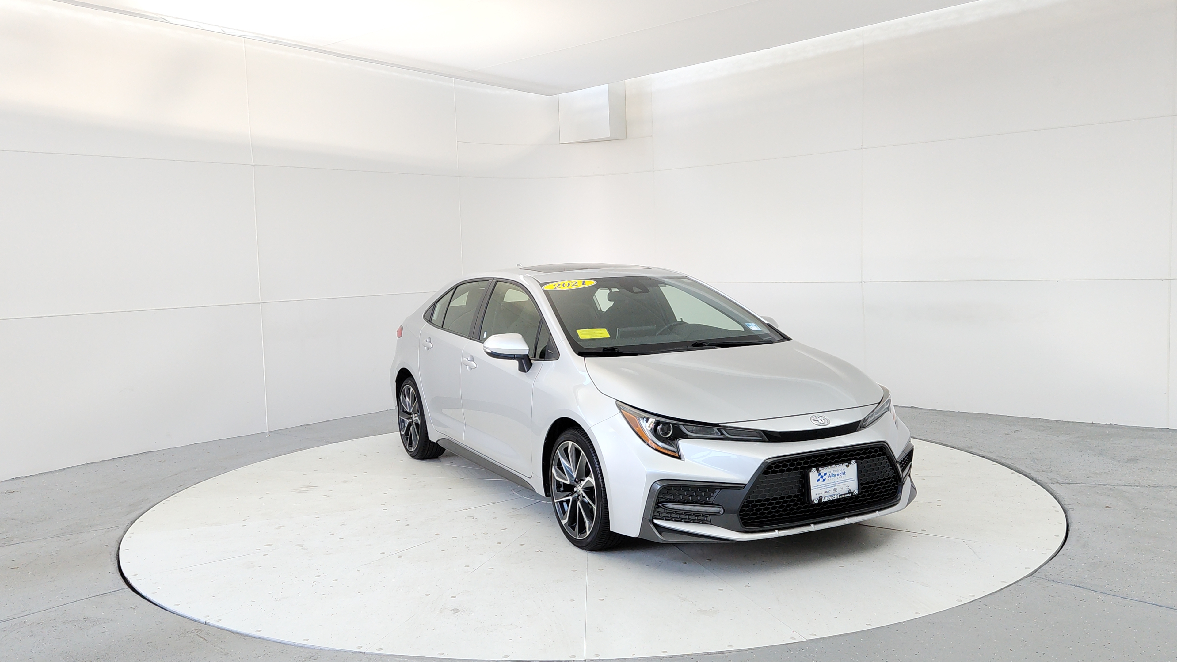 Certified Pre-Owned 2021 Toyota Corolla SE 4D Sedan in Woburn